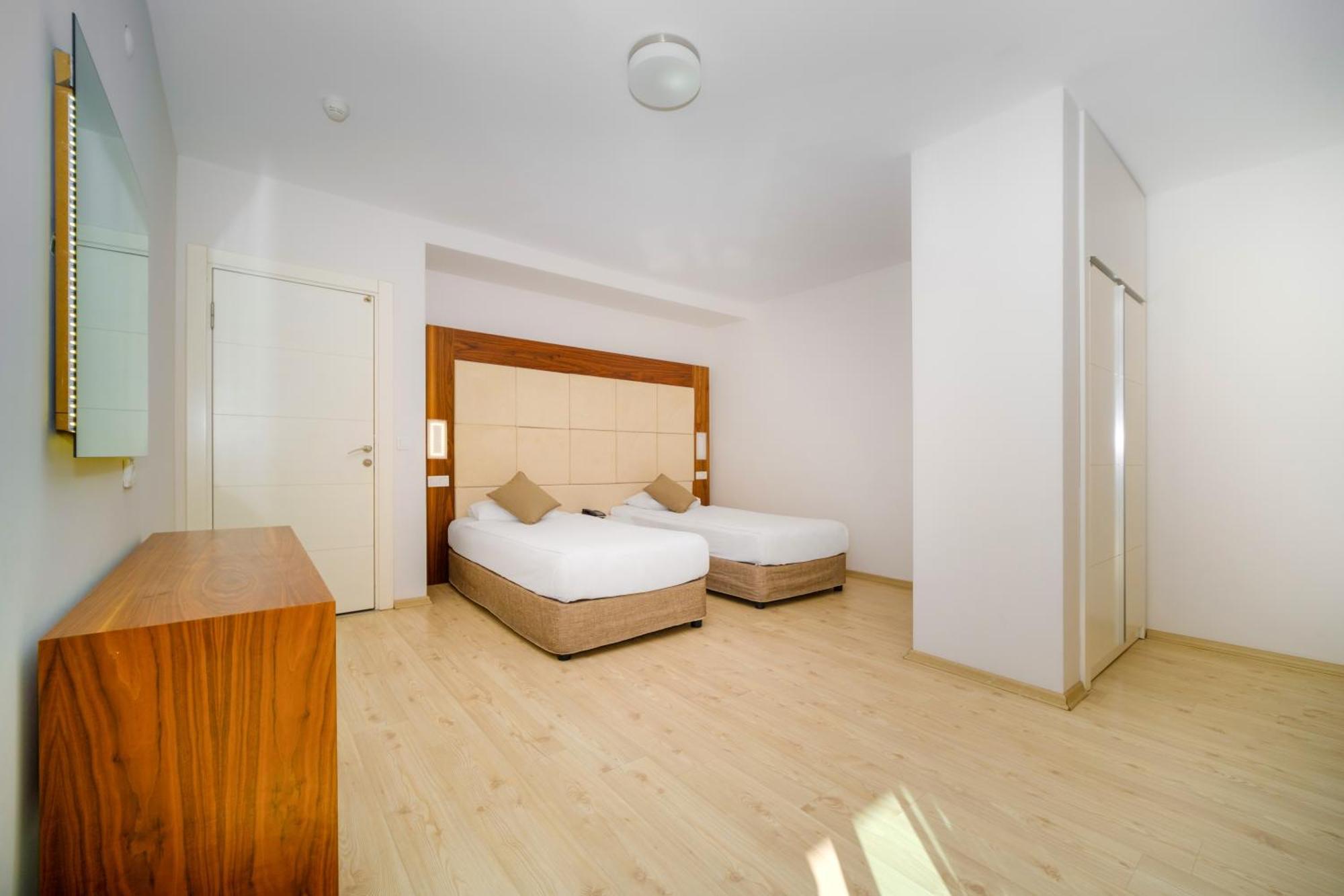 Delfino Apart Hotel Alanya Exterior photo